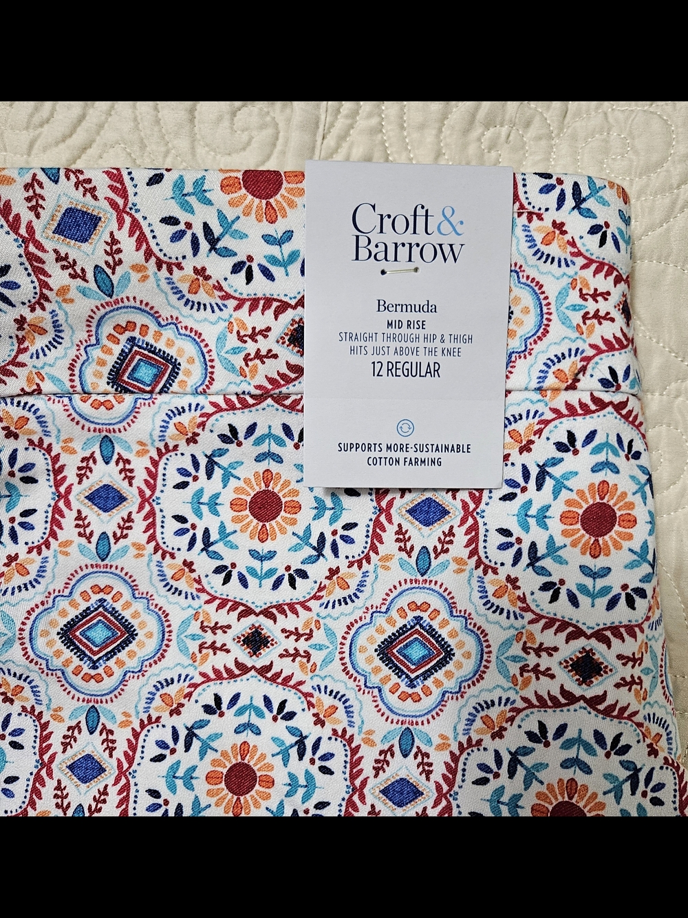 Kohl's White Bermuda Shorts with Blue & Coral Medallion Print - Picture 4 of 4